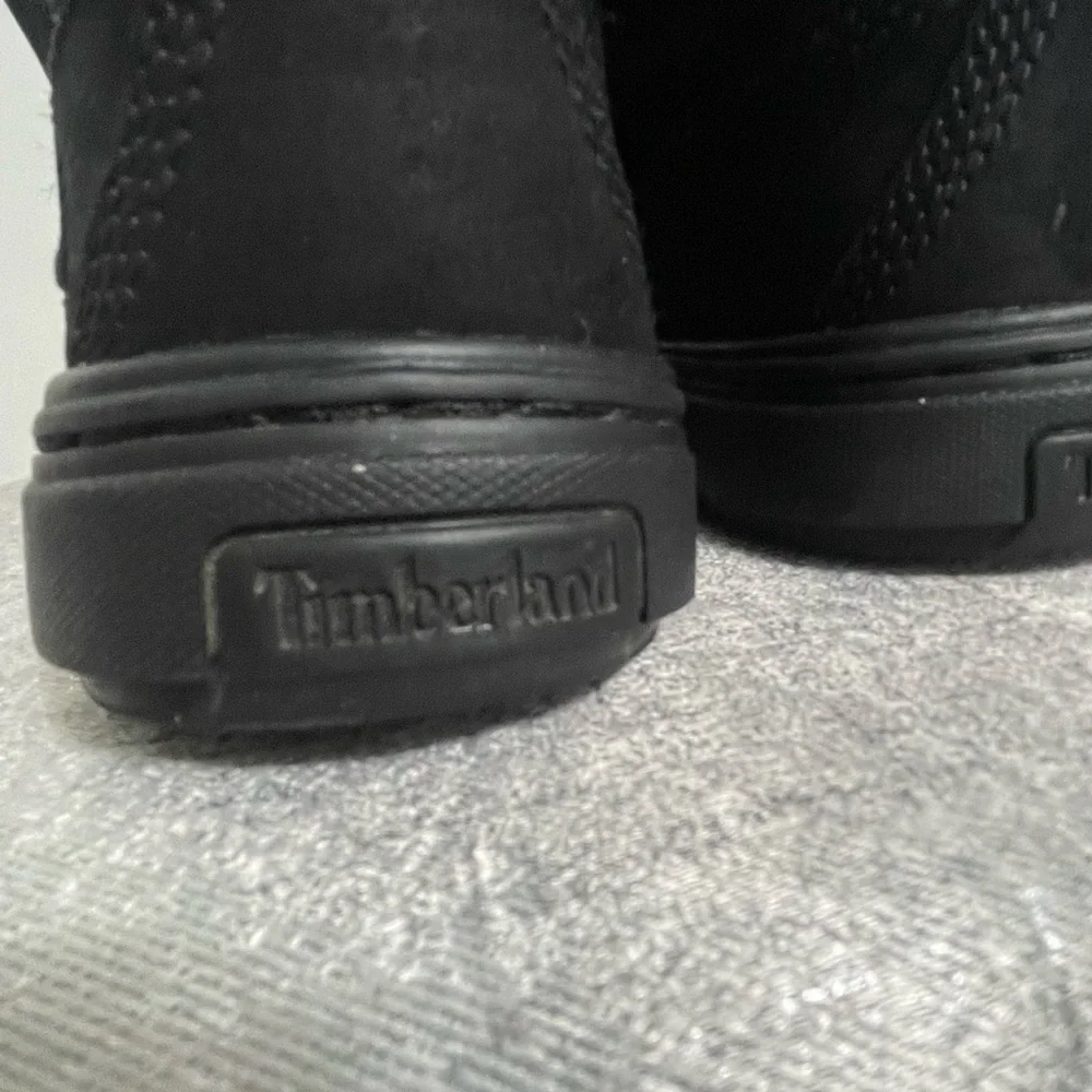 Timberland Women’s Size 5.5 / EU 36)W Black Nubuck Lace-Up Boots (/Box(B44)✨✨